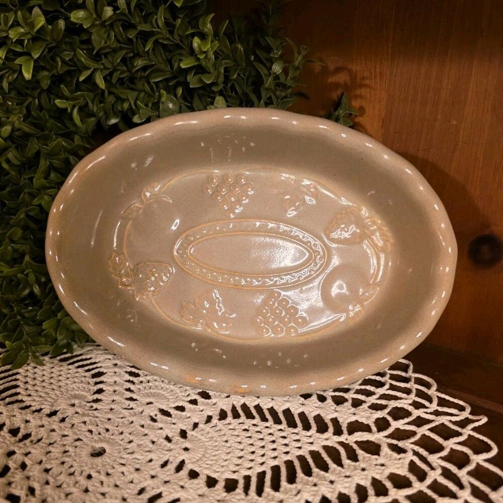 Gibson Beige Glossy Ceramic Pottery Dish